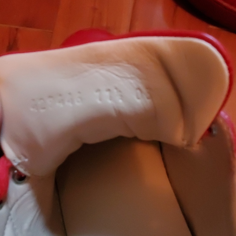 Moccasin - Picture 4 of 4